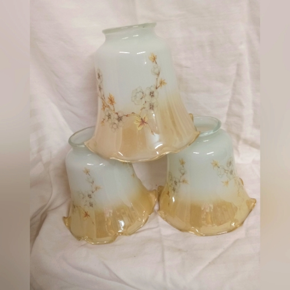 COPY - 3 Vintage White Glass Bell Lamp Globe  Fan Vanity Ruffled Edge Floral